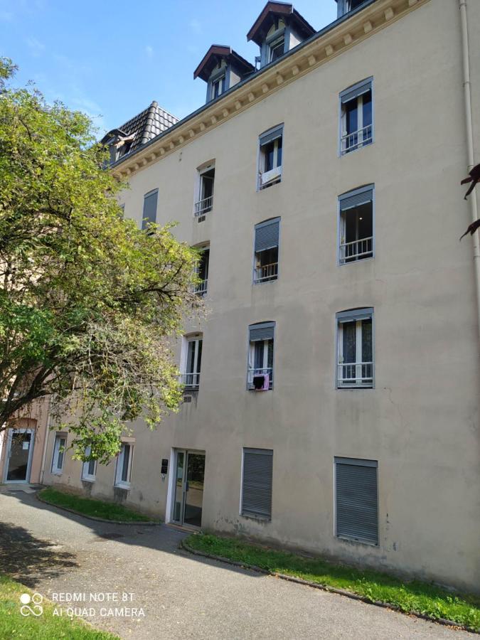 Joli Studio Au Centre D'Uriage Vaulnaveys-le-Haut Kültér fotó